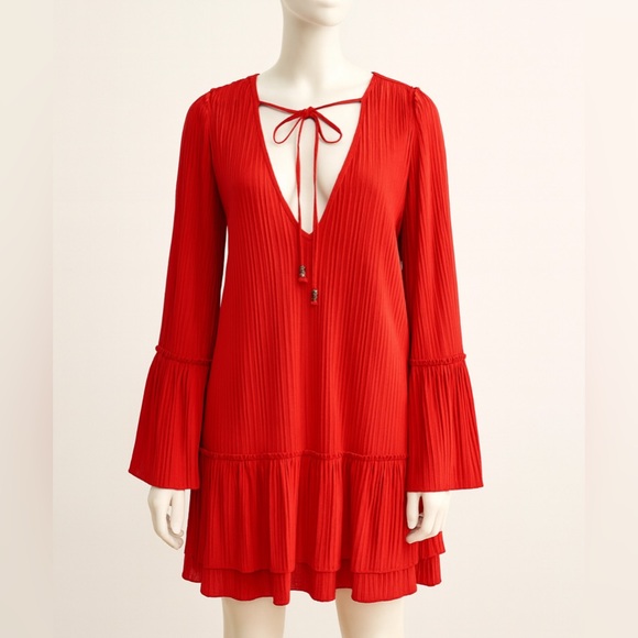 Free People Red Pleated Tiered Bell Sleeve Mini Dress M V-Neck Boho Romantic - Picture 3 of 9